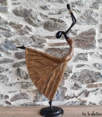 Sculpture en bronze 57 cm "Arabesque"